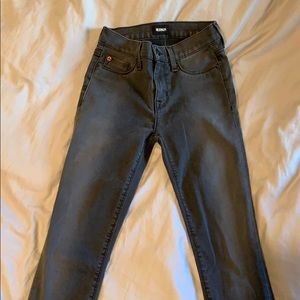 Hudson Nico midrise ankle size 26